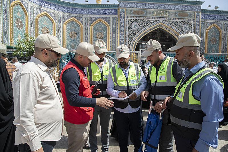 عبر فرق إسعافية جوالة.. مركز الكفيل للصحة والسلامة يشارك بتأمين الزائرين في يوم عرفة