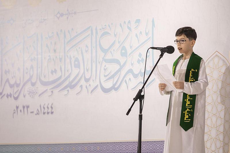 في حفل تخرّجهم.. طلبة الدورات الصيفية يقدّمون شكرهم للعتبة العباسية ومتولّيها الشرعيّ