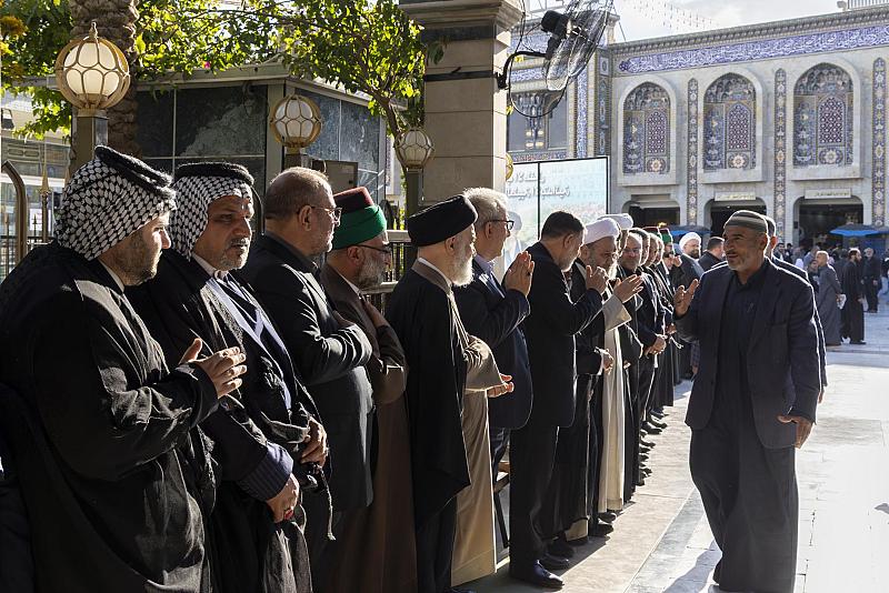 بحضور سماحة السيد الصافي.. العتبتان المقدستان الحسينية والعباسية تقيمان مجلسًا تأبينيًّا على روح السيد علي الخامنئي (رحمه الله)