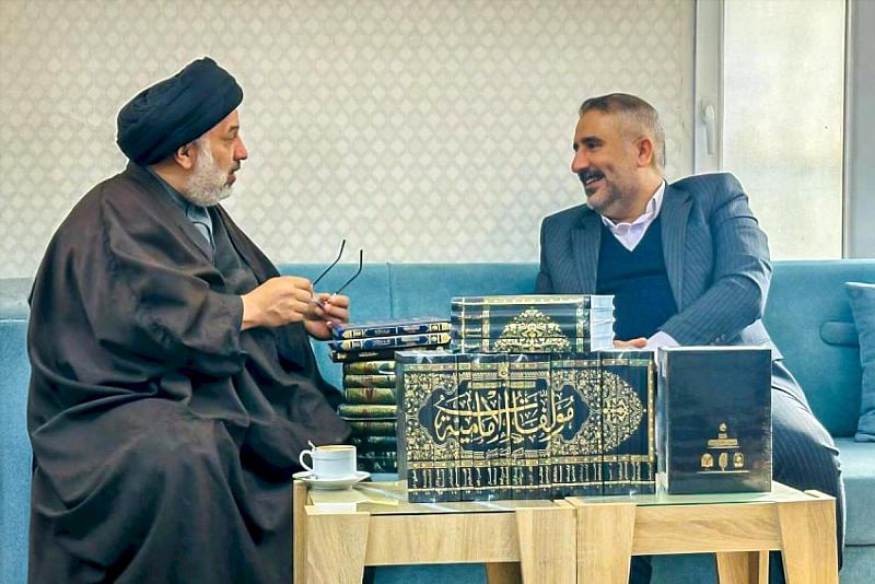 قسم شؤون المعارف يرفد مكتبات كربلاء بإصدارات علمية متخصصة