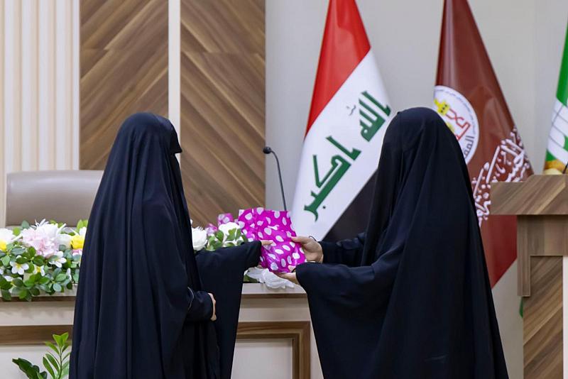 ملتقى الكوثر الثالث يختتم فعالياته بتكريم المشاركات في مسابقتي (مرفأ النورين) و(أصعب الكلمات)
