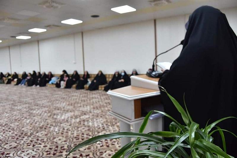 مركز الثقافة الأسرية يقدم برنامجاً لدعم المرأة العاملة