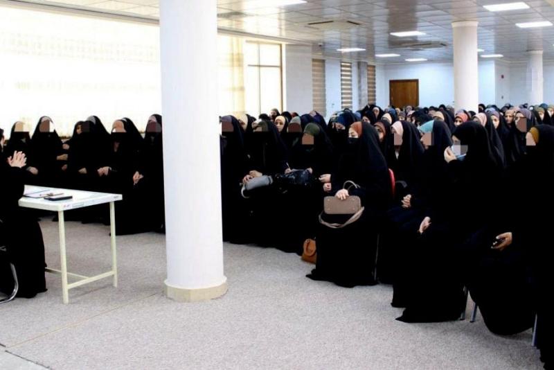 مجموعةُ العميد التعليميّة للبنات تعقد اجتماعاً مع ملاكاتها استعداداً لإجراء الامتحانات النهائيّة