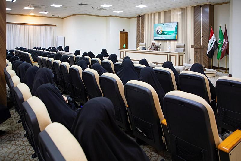 شعبة فاطمة بنت أسد تنظّم محاضرة عن الصيام في رسالة الحقوق للإمام زين العابدين (عليه السلام)