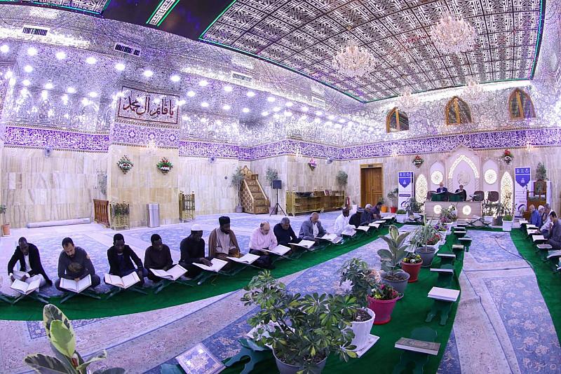 طلبة الدراسات الإفريقية يشاركون في الختمة القرآنية التعليمية