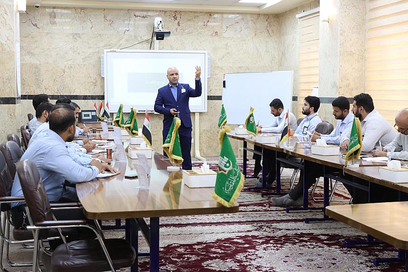 قسم التطوير يواصل دورة إعداد المدربين لملاكات العتبة العباسية