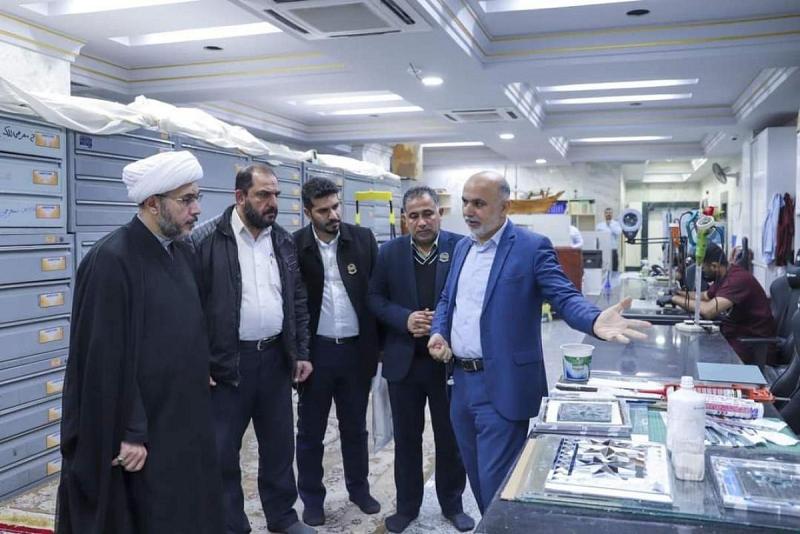 وفد العتبة الكاظمية يزور متحف الكفيل للنفائس والمخطوطات