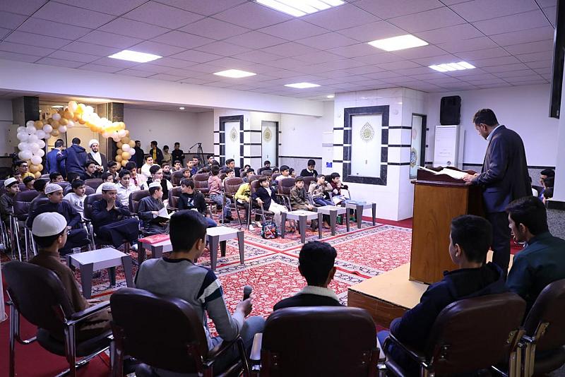 المجمع العلمي للقران الكريم يطلق المسابقة الفِرقية بمشاركة 40 طالبا