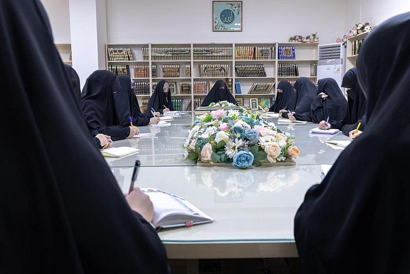 شعبة فاطمة بنت أسد تناقش تحضيراتها لإقامة فعاليات ملتقى غيث السماء الثاني