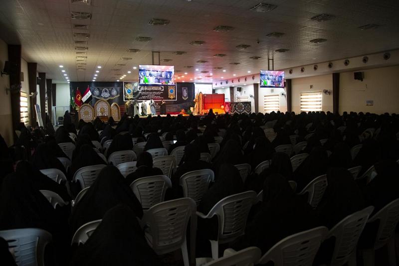 مدارسُ الكفيل الدينيّة النسويّة تسلّط الضوءَ على محطّاتٍ من ظلامات سيّدة نساء العالمين بعملٍ مسرحيّ