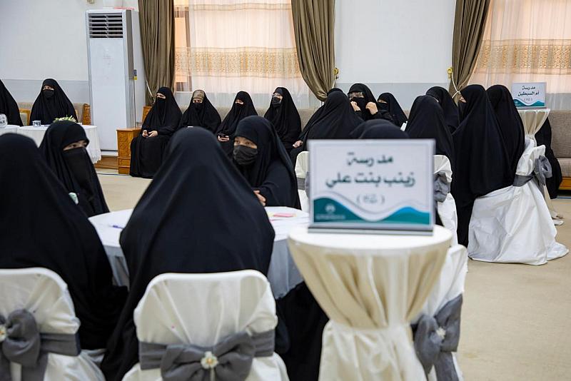 فوز فريق زينب بنت علي (عليها السلام) بالمركز الأول في نهائي مسابقة بصائر العلم