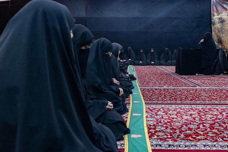  شعبة التوجيه الديني النسوي تقيم مجلس عزاء بذكرى شهادة الإمام الرضا (عليه السلام)