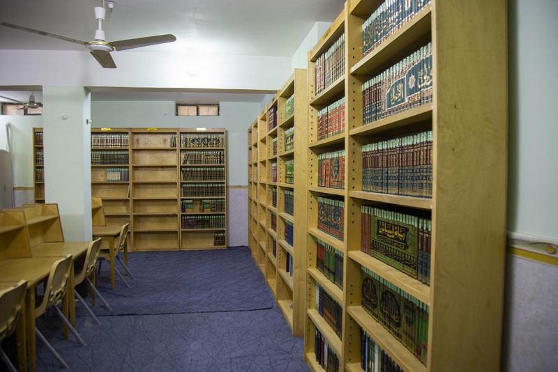 العتبةُ العبّاسية المقدّسة تنتهي من فهرسة وتصنيف مصادر إحدى أقدم المكتبات الدينيّة في كربلاء
