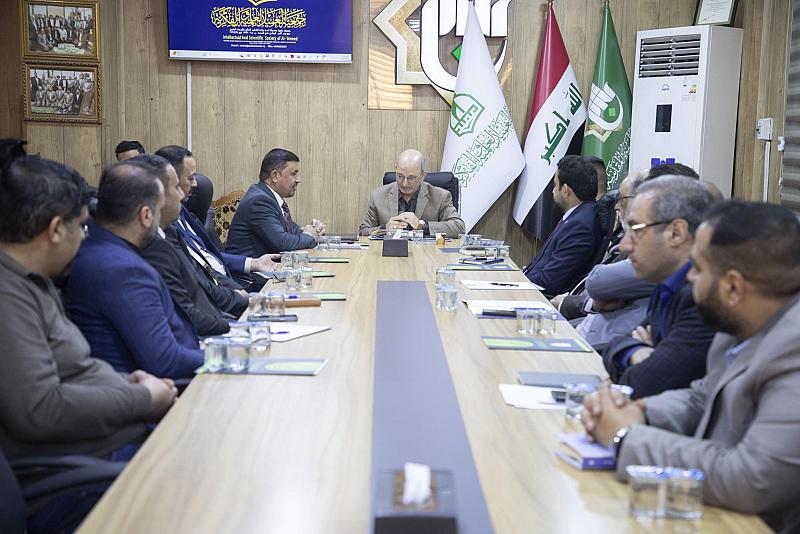 جمعية العميد وكلية الإمام الكاظم (عليه السلام) تبحثان سبل تعزيز التعاون المشترك