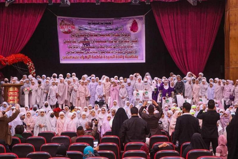 قسمُ الشعائر والمواكب الحسينيّة يتوّج مجموعةً من الفتيات اللّاتي بلغْنَ سنّ التكليف الشرعيّ