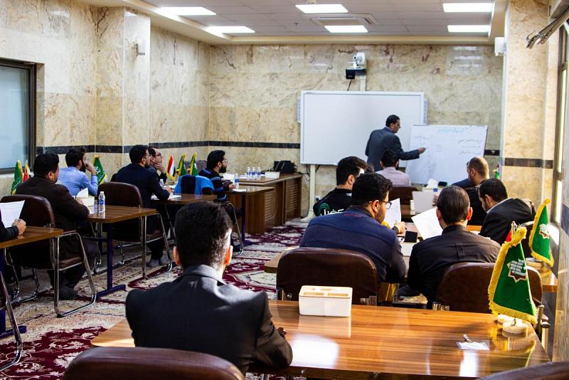 إعلامُ العتبة العبّاسية المقدّسة ينظّمُ ورشةَ عملٍ تدريبيّة حول التقرير الصحفيّ
