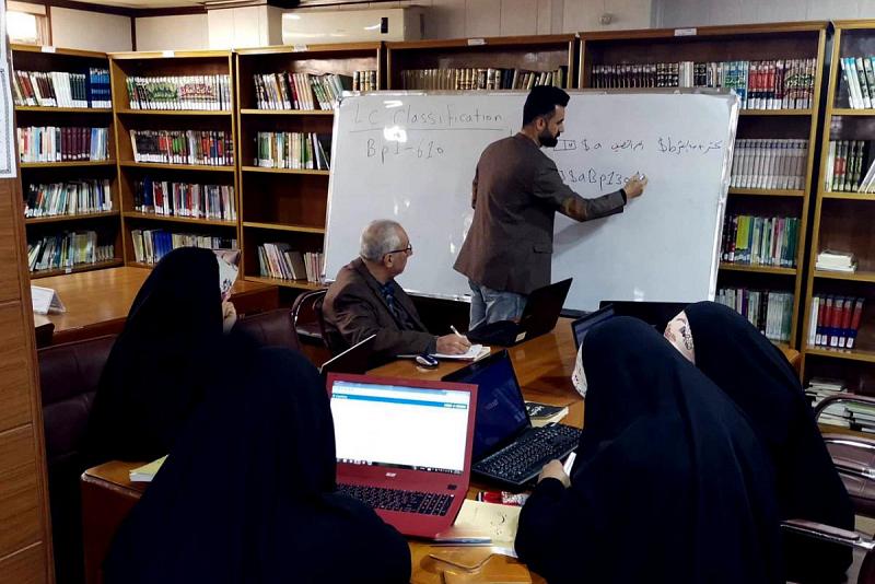 تنظيمُ دورةٍ تخصّصية في نظام تصنيف مكتبة الكونغرس (LC)...