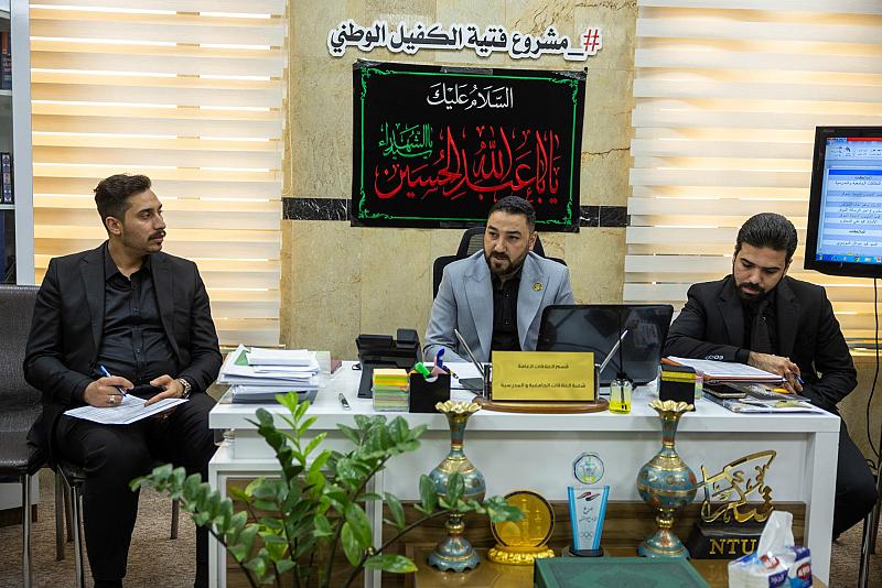 قسم العلاقات العامة يعقد اجتماعًا لمناقشة الخطة التحضيرية لمخيم البذرة الواعدة