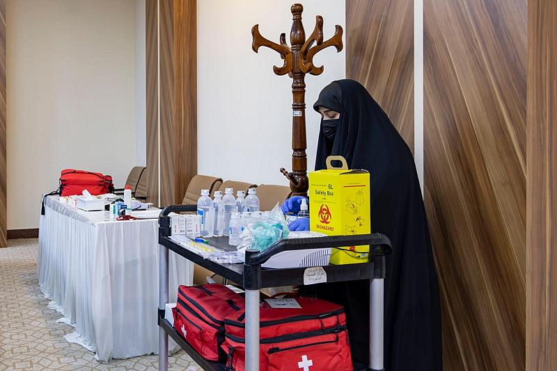 قسم الشؤون الطبية يقدّم خدماته الصحية لحافظات القرآن في منافسات مسابقة (أشرقت بشائر الرحمة)