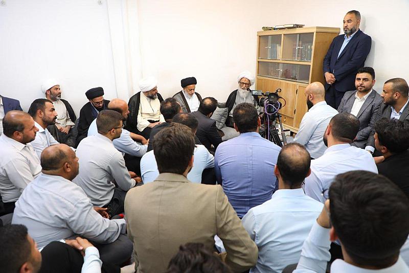 قسم العلاقات العامّة ينظم زيارة لوفد منتسبي العتبة العباسية إلى النجف الأشرف