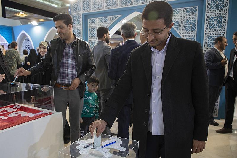 المجمع العلمي ينظم برنامجًا مستمرًا بعنوان "اكتب رسالة إلى إمام الزّمان"