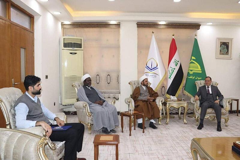 قسم الشؤون الفكرية يفتح آفاق التعاون مع كلية الإمام الكاظم (عليه السلام)