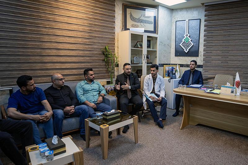 مركز السيد جعفر الحلي يستقبل وفدًا من دائرة صحة ذي قار للاطّلاع على آلية العمل والخدمات المقدَّمة للزائرين