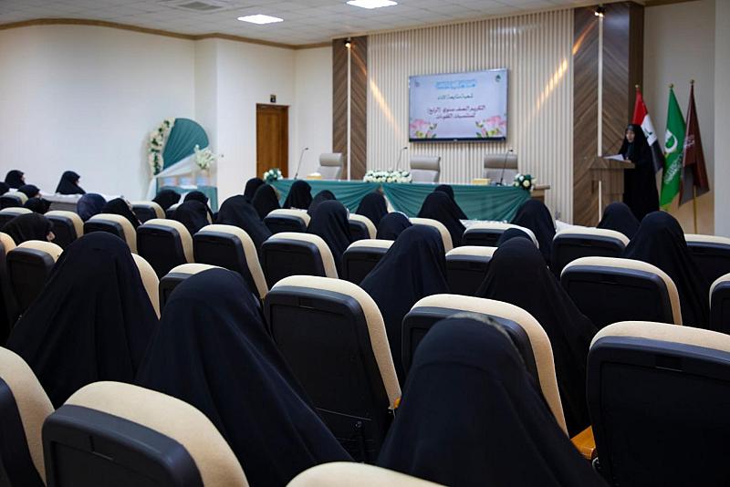 بهدف الارتقاء بالعمل المؤسسي.. مكتب المتولي الشرعي للشؤون النسوية يكرّم المنتسبات الكفوءات