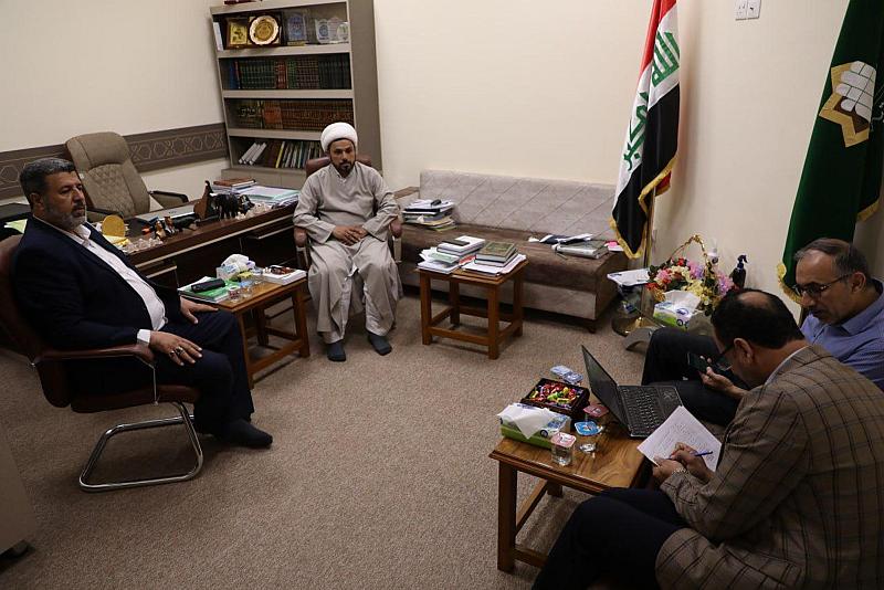 رئيس قسم الشؤون الفكرية والثقافية يلتقي بمدير مركز الدراسات الأفريقية
