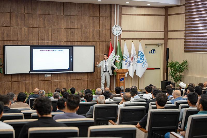 جامعة الكفيل تنظم ورشة دولية حول علم نفس الاختراق والتوعية الأمنية