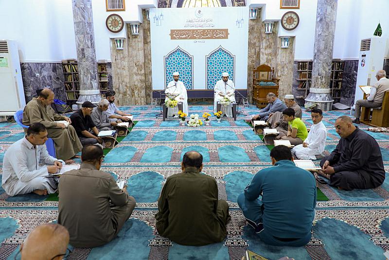 المجمع العلمي يواصل اقامة الختمات القرآنية في النجف الاشرف