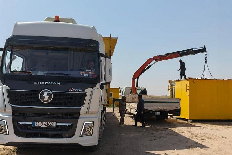 قسم الاتصالات يباشر نصب محطات إرشاد التائهين في محاور كربلاء المقدسة