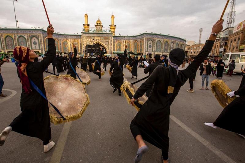 مواكبُ عزائيّة: أعظمَ الله لك الأجر يا أبا الفضل العبّاس