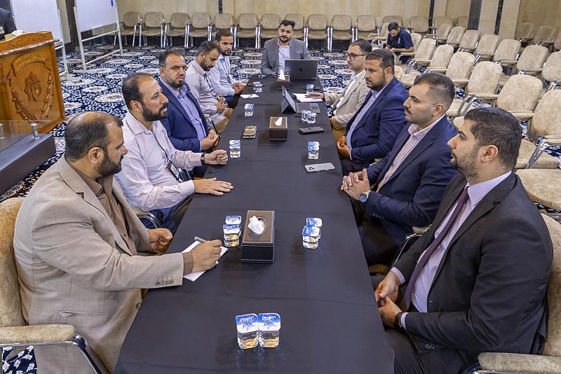 العتبتان المقدستان الحسينية والعباسية تبحثان آلية تطوير تطبيق إعلامي الخاص بالزيارات المليونية