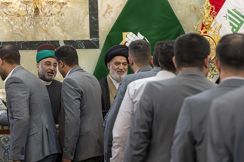 السيد الصافي يستقبل المهنئين بمناسبة عيد الأضحى المبارك