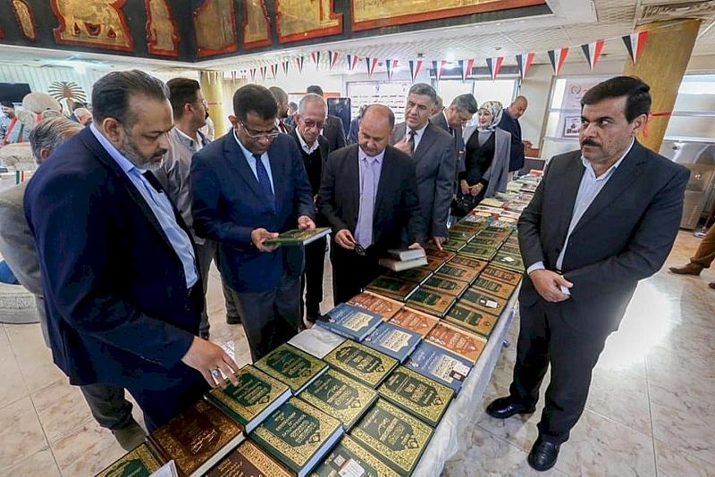 قسم شؤون المعارف يُشاركُ في معرضِ الكتابِ القانونيّ في البصرة