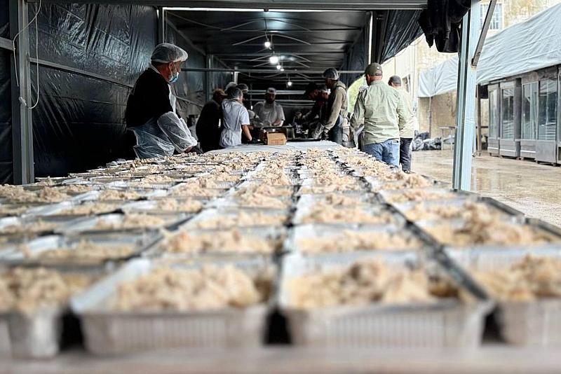 حوار خاص حول تفاصيل خدمات العتبة العباسية المقدسة الإنسانية للمنكوبين في لبنان