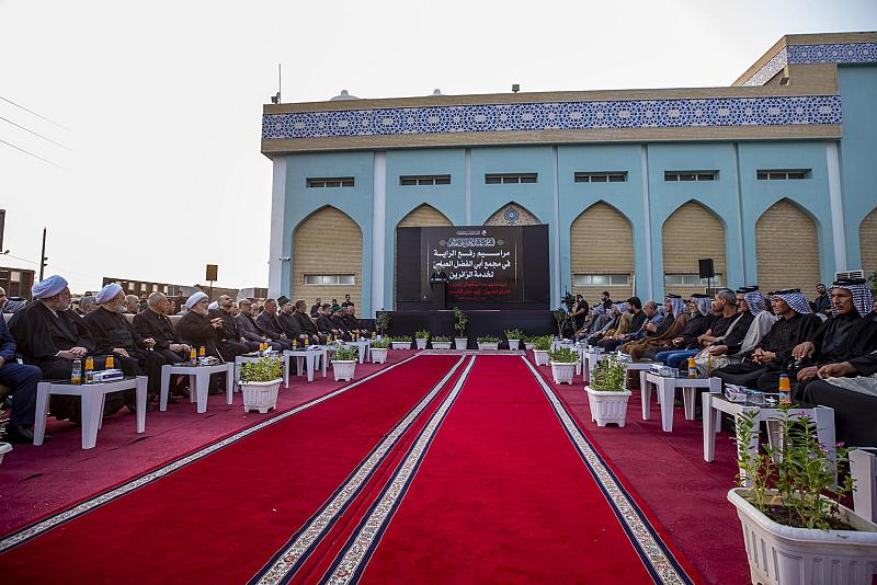العتبة العباسية المقدسة تقيم مراسم رفع راية الخدمة الحسينية في مجمّع أبي الفضل العباس (عليه السلام)