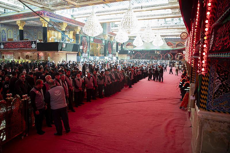 رعاية الصحن: (230) منتسبًا ومتطوعًا يشاركون في الخطة التنظيمية لمراسيم دفن الأجساد الطاهرة