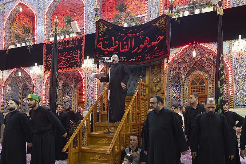 المواكب العزائية تحيي ذكرى شهادة الإمام الحسن العسكري (عليه السلام)