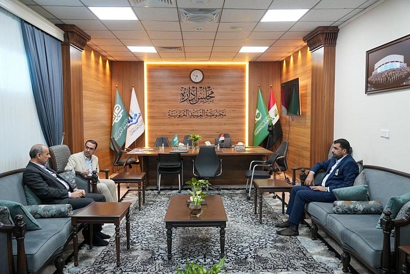 رئيس هيأة التربية والتعليم العالي يطلع على سير العمل التربوي في مجموعة العميد التربوية