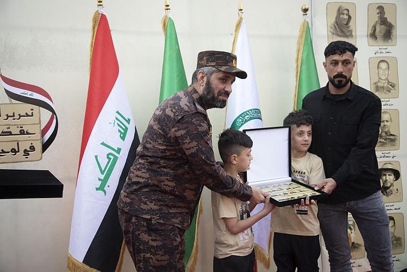 تكريم عددٍ من عوائل الشهداء ضمن فعّاليات الحفل السنوي الثامن لذكرى تحرير قصبة البشير