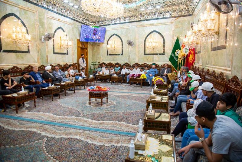 العتبةُ العبّاسيةُ المقدّسة تستضيف مجموعةً من الأيتام الموهوبين في مؤسّستَيْ اليتيم ونور الحسن الخيريّتَيْن