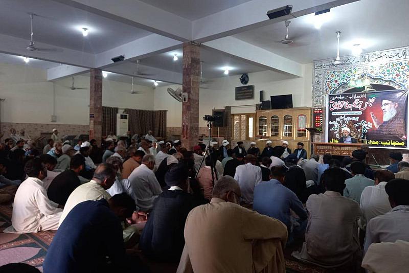العتبة العباسية تقيم مجلسًا تأبينيًّا على روح السيد الشهيد حسن نصر الله في باكستان
