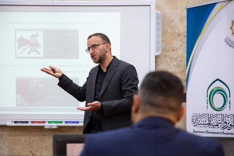 إقامةُ دورةٍ تدريبيّة في مجال التصميم الجرافيكيّ