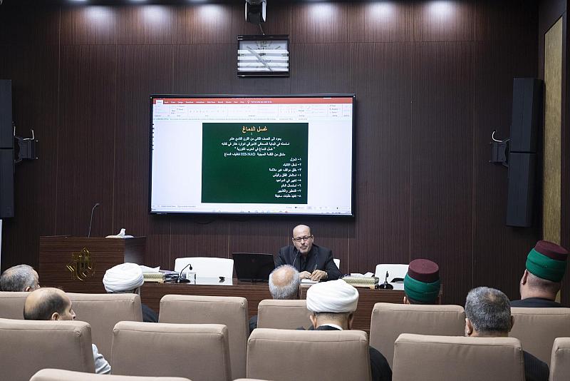 قسم الإعلام يختتم دورة إدارة الأزمات الإعلاميّة لرؤساء أقسام العتبة العباسية ومعاونيهم