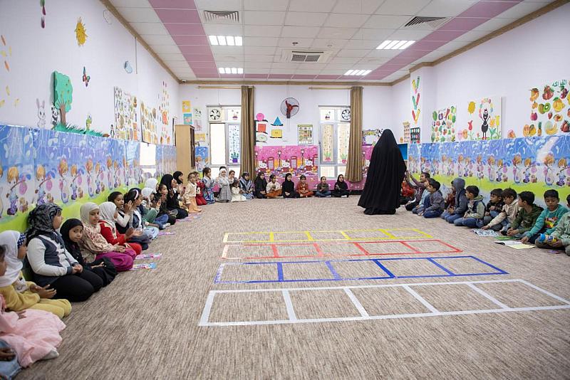 شعبة مدارس الكفيل النسوية تقيم برنامجًا رمضانيًّا متنوّعًا لأكثر من 50 عائلة متعفّفة