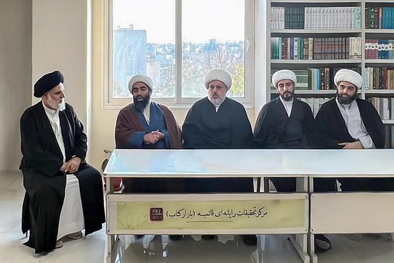 قسم شؤون المعارف يبحث سبل التعاون مع مؤسسة القائمية الثقافية في توظيف التقنية لقراءة المخطوطات