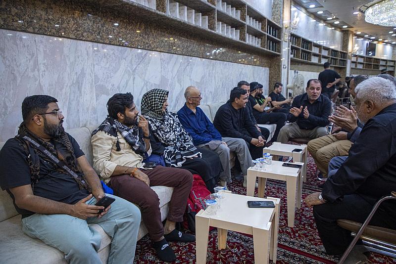 وفدٌ إعلاميّ هنديّ: المركز الإعلاميّ يقدّم خدماتٍ متكاملة لإيصال رسالة الأربعين إلى العالم