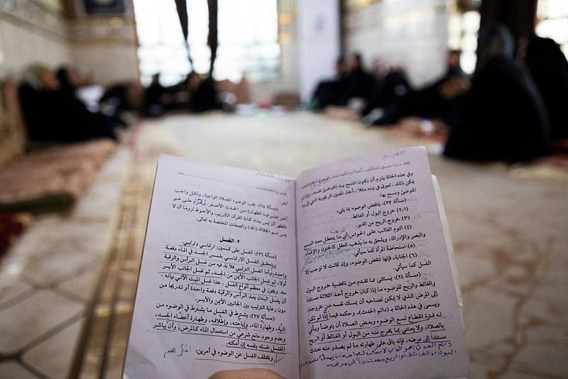 شعبة الخطابة الحسينية النسوية تطلق برنامجا ثقافيا للنساء في كربلاء
